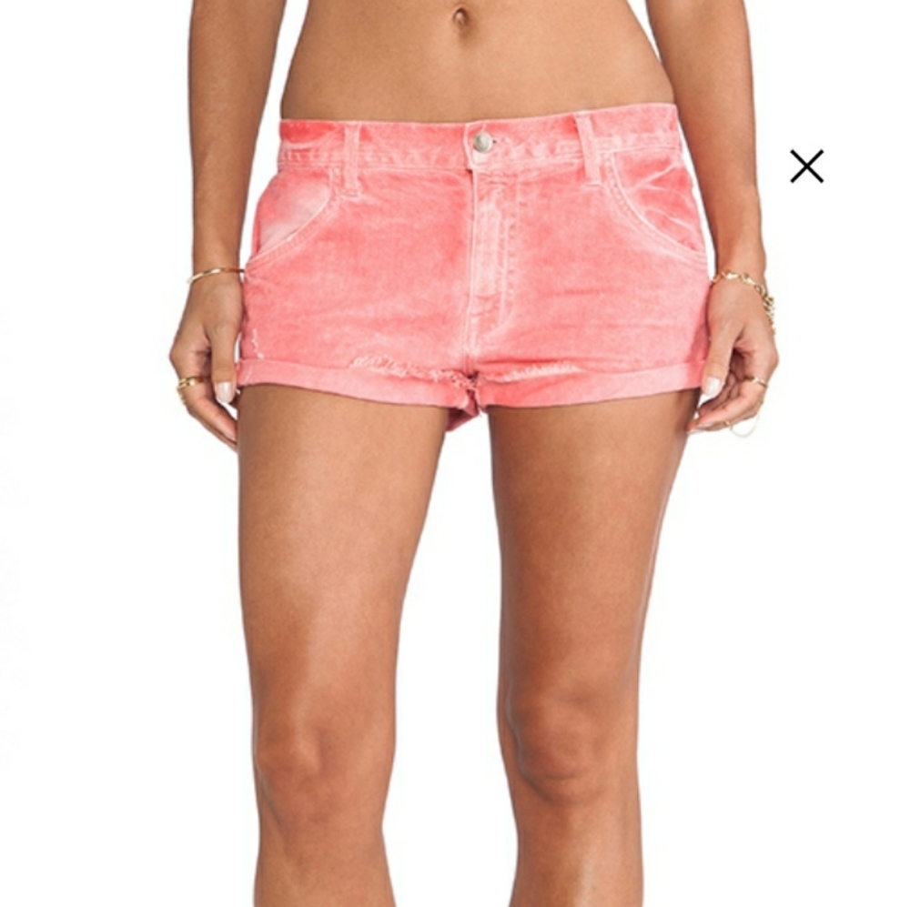 Wildfox Michelle distressed denim short in Vintage Lifeguard size 27